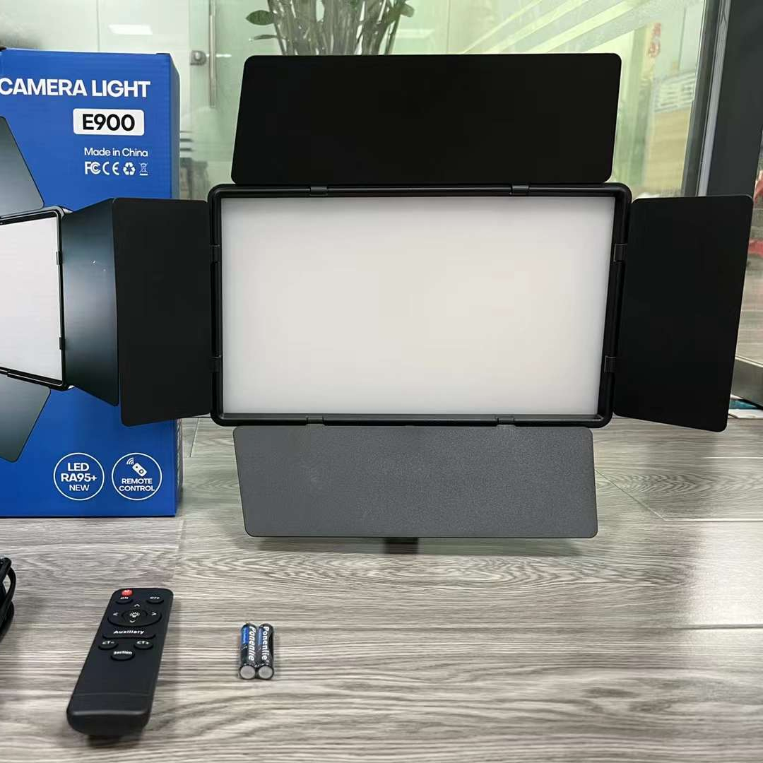 Kit d'éclairage vidéo LED Good - Good Lighting In Photography avis et prix