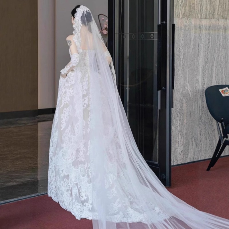 Robe de mariée sans bretelles, - Photography Lighting Basics avis et prix