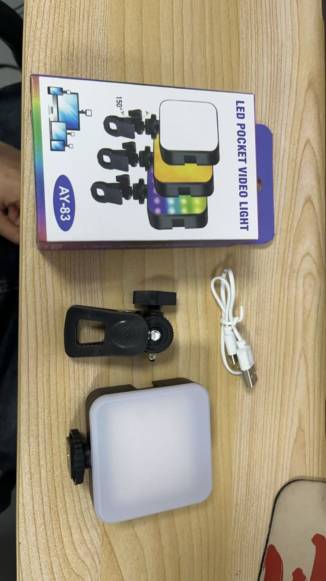 Lumière de poche RGB pour phot - Photography Lighting Equipment avis et prix